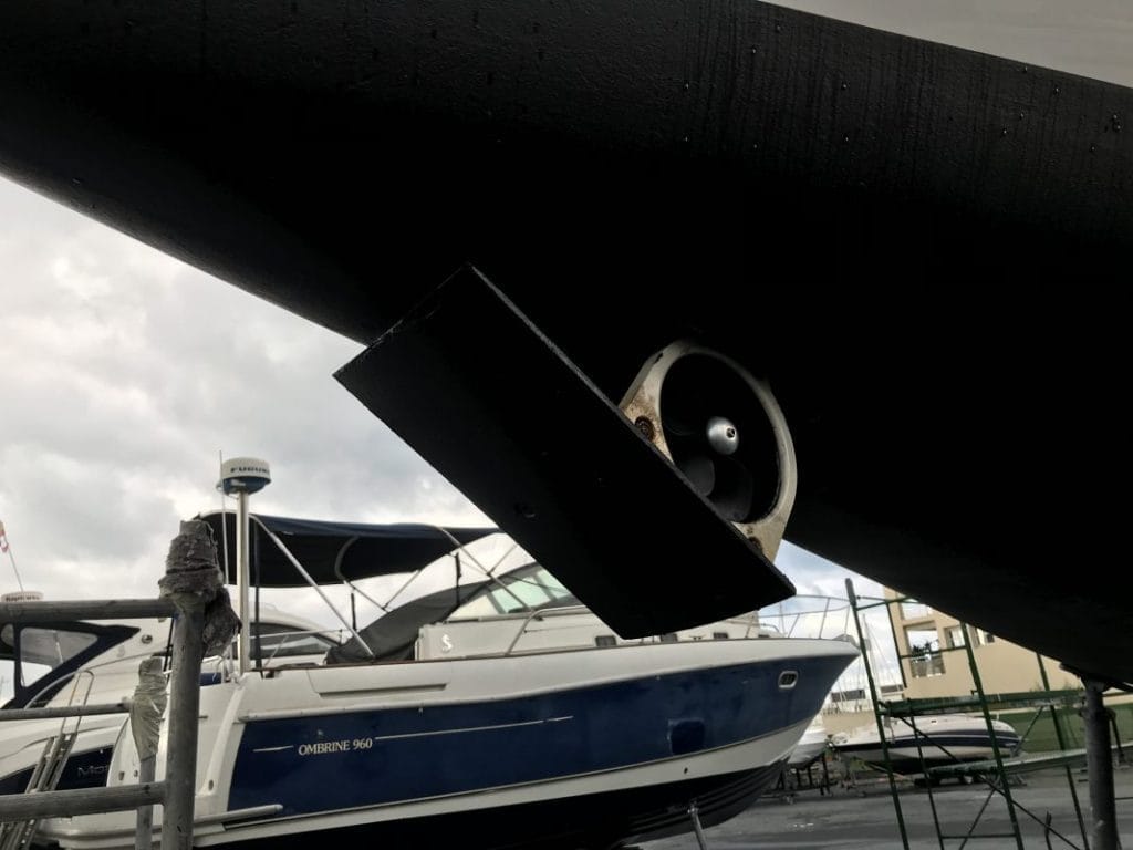 Einziehbares Bugstrahlruderboot zum Verkauf