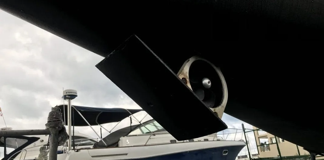 Retractable Bow thruster boat for Sale