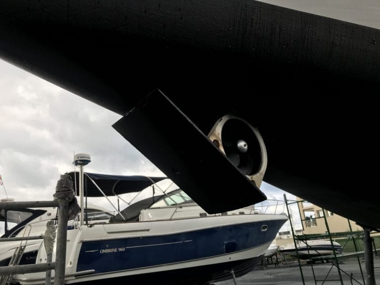 Einziehbares Bugstrahlruderboot zum Verkauf