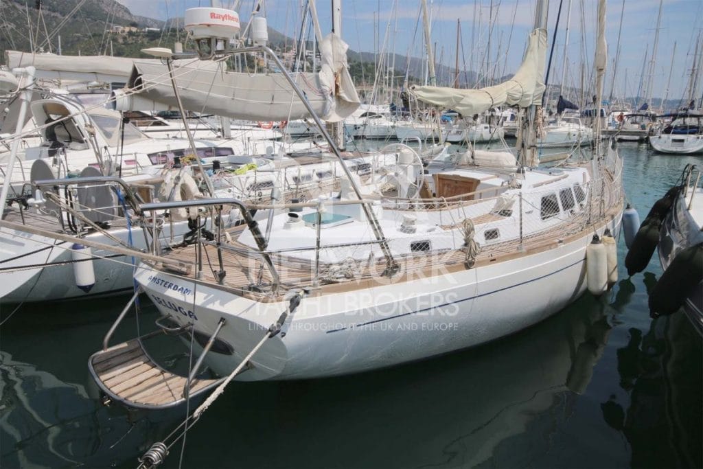 Northwind Yacht Beau pont en teck et élégant