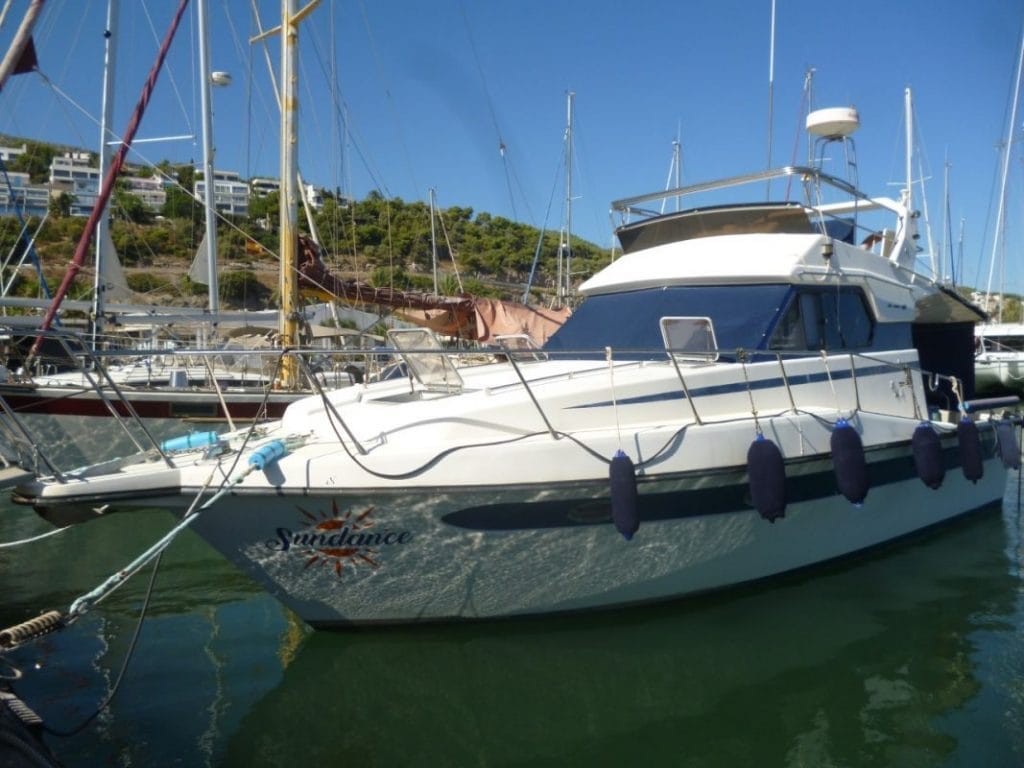 Flybridge Motor Yacht Sundance