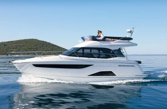 bavaria_sailing_yachts_motor_boats