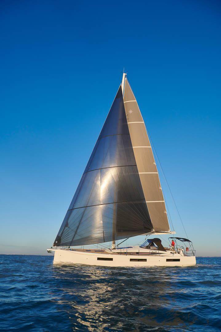 Jeanneau Yacht 60