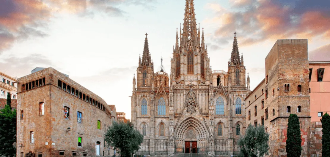 visitando barcelona en barco